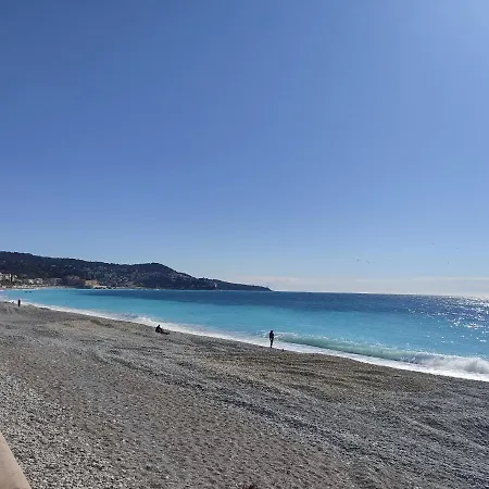 Garden Level Nearby Nizza
