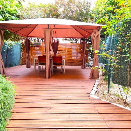 Garden Level Nearby Appartement